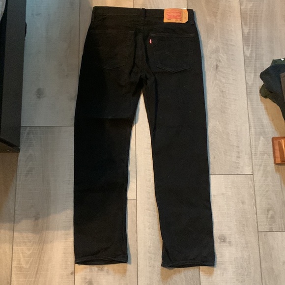 Black Levis straight cut brand new size 32W X 30L - Picture 2 of 4